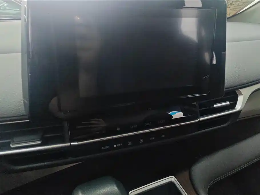 Toyota Sienna 2021 2.5L Hybrid Comfort Edition фото 13