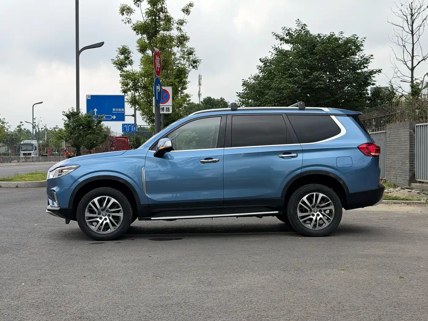 SAIC Maxus D90 2017 2.0T Automatic 4WD Sirius фото 26