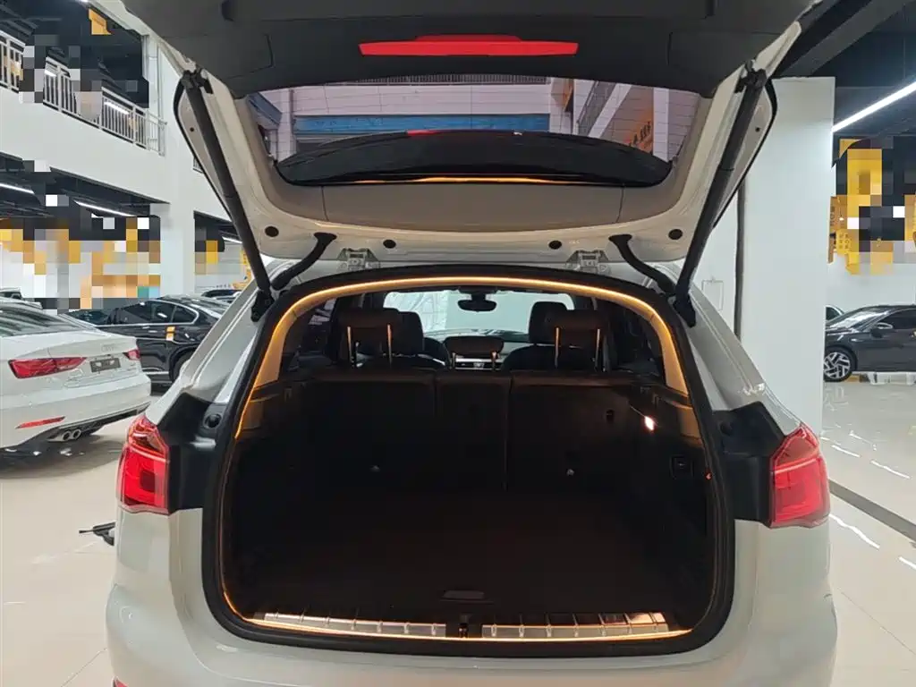 BMW X1 2018 sDrive18Li Premium Model фото 19