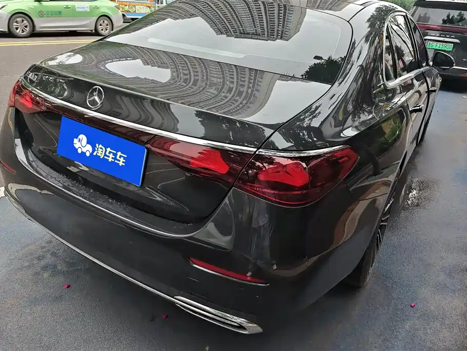 Mercedes-Benz E-Class 2024 Model E 260 L фото 3