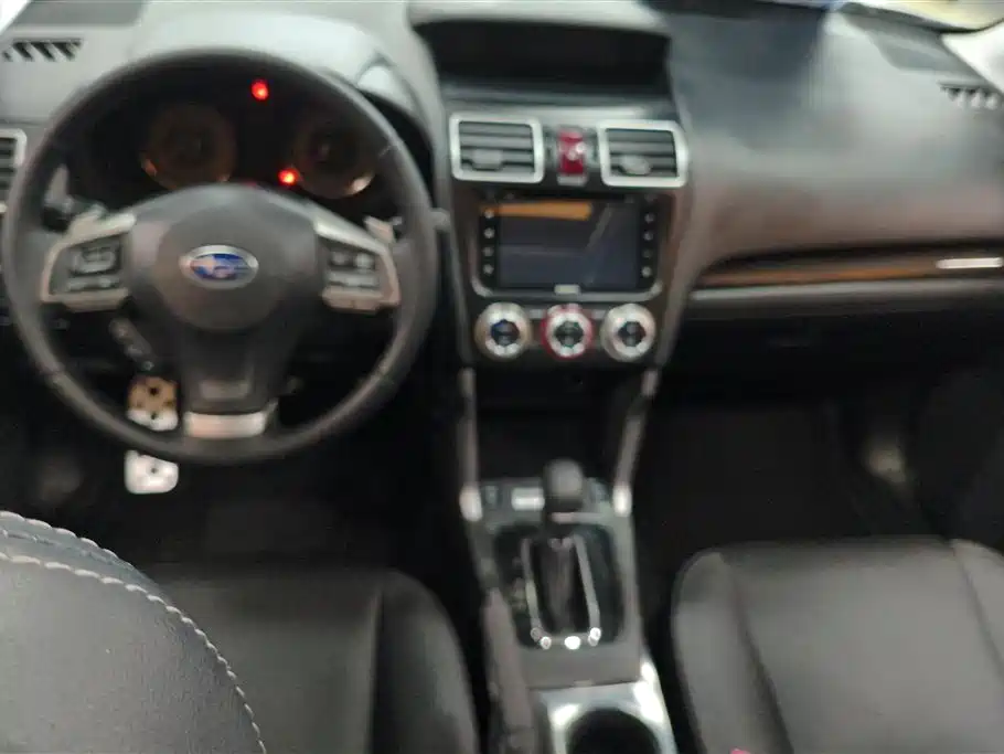 Subaru Forester 2015 2.5i Special Commemorative Edition фото 12