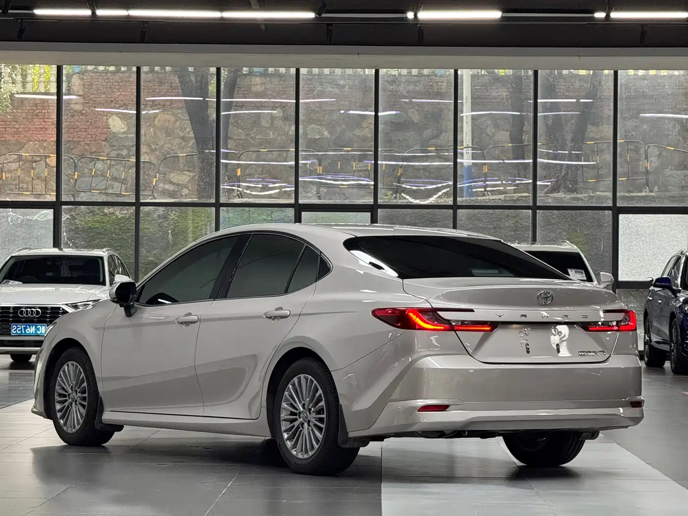 Toyota Camry 2025 2024 2.0E Elite Edition