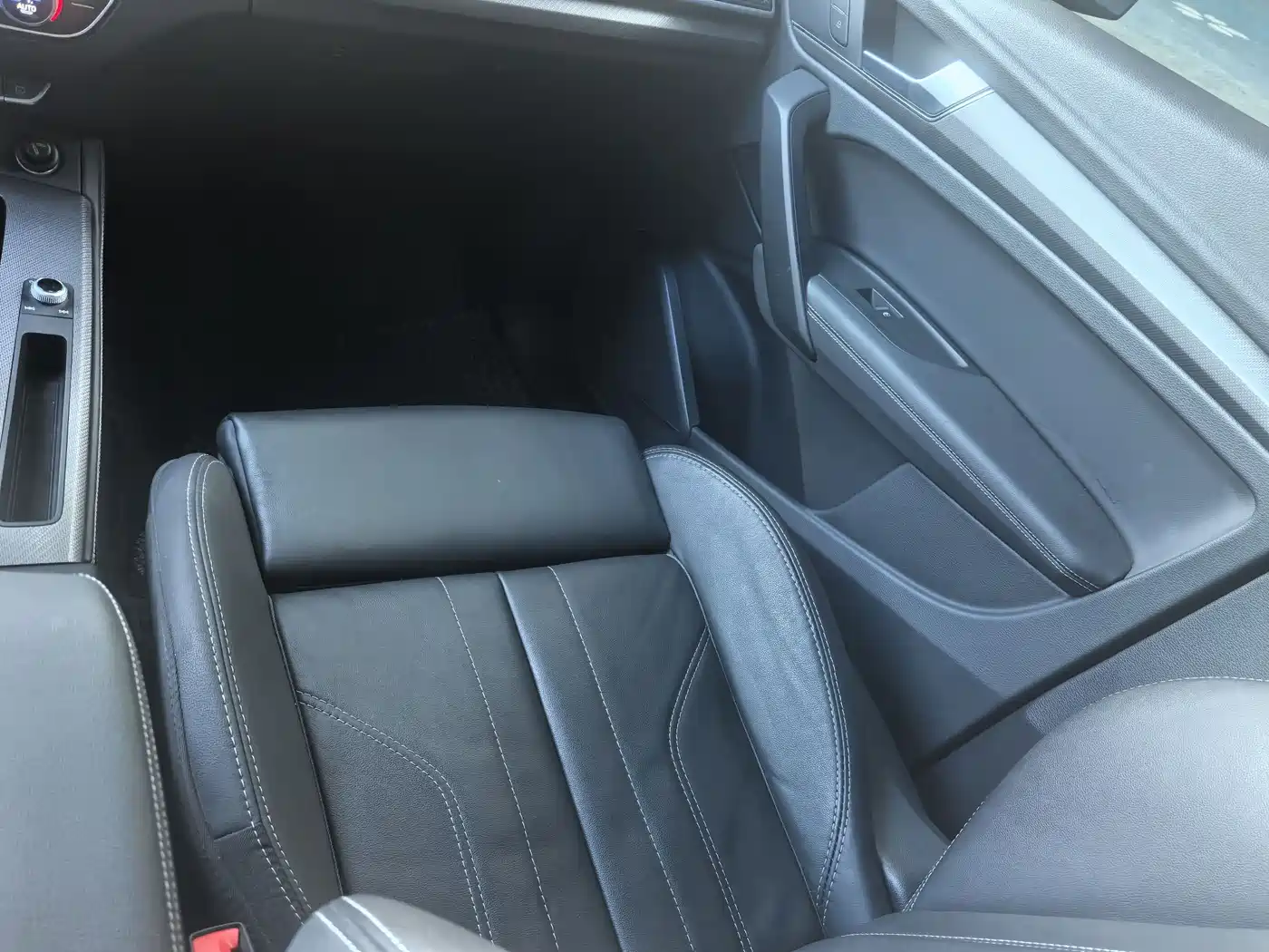 Audi Q5L 2022 40T Luxury Dynamic фото 15