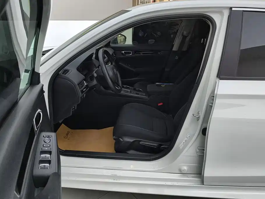Honda Civic 2024 2023 240TURBO CVT Dynamic Edition