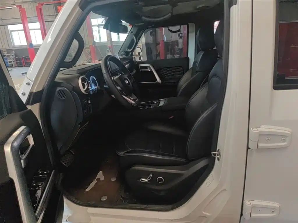 BAIC ORV Beijing Offroad BJ40 2019 PLUS 2.3T Automatic 4WD Luxury Edition China VI фото 11