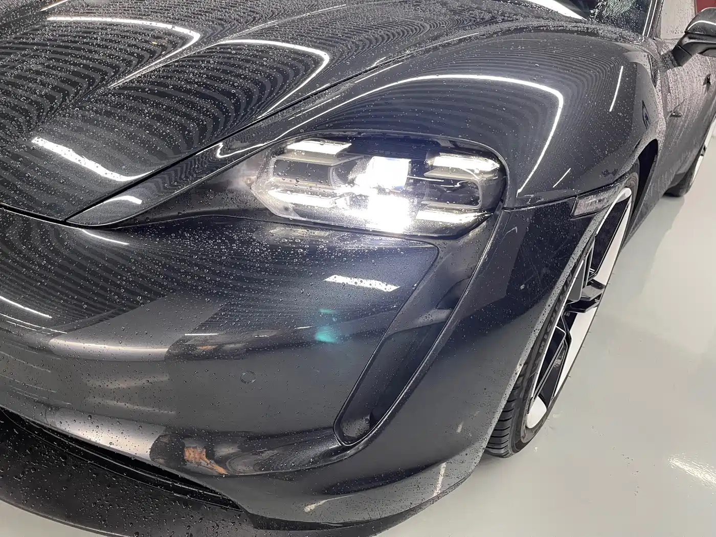 Porsche Taycan 2020 Taycan фото 2