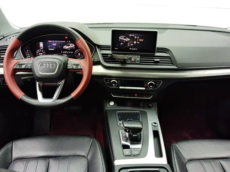 Audi Q5L 2020 Facelift 40 TFSI Honor Fashion фото 12