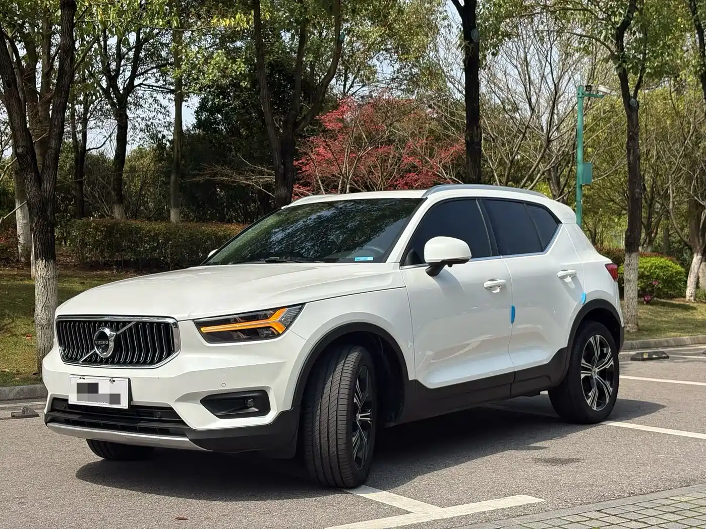 Photo 5 - Volvo XC40