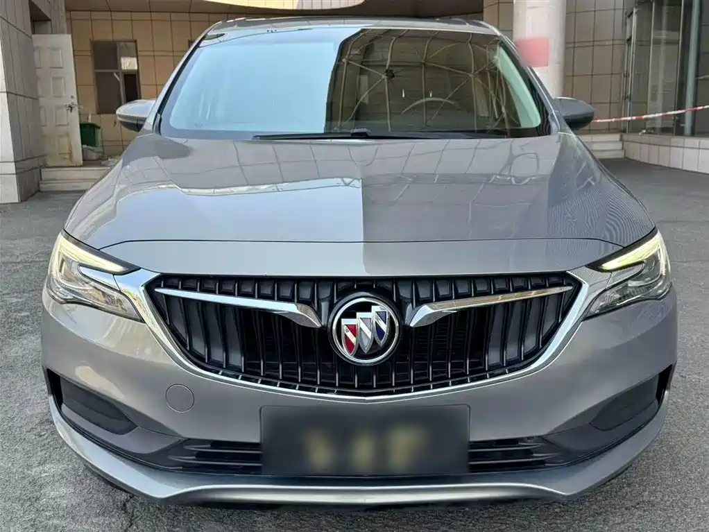 Buick GL6 2018 18T 6-Seater Luxury фото 3