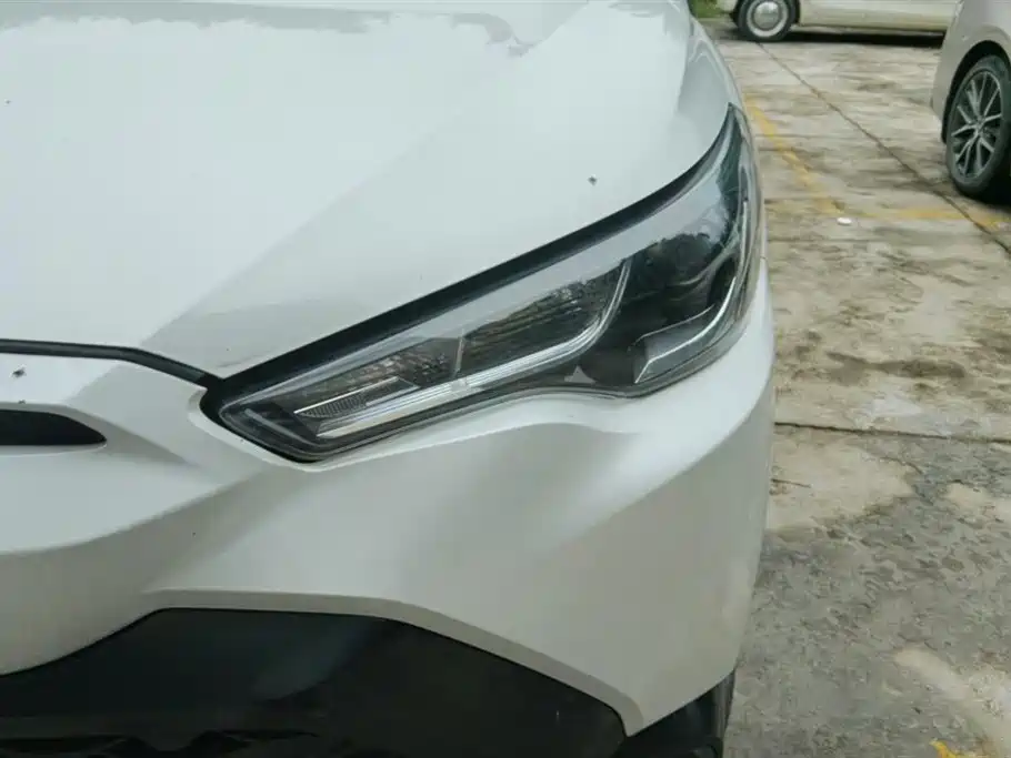Toyota Frontlander 2022 2.0L CVT Elite фото 5