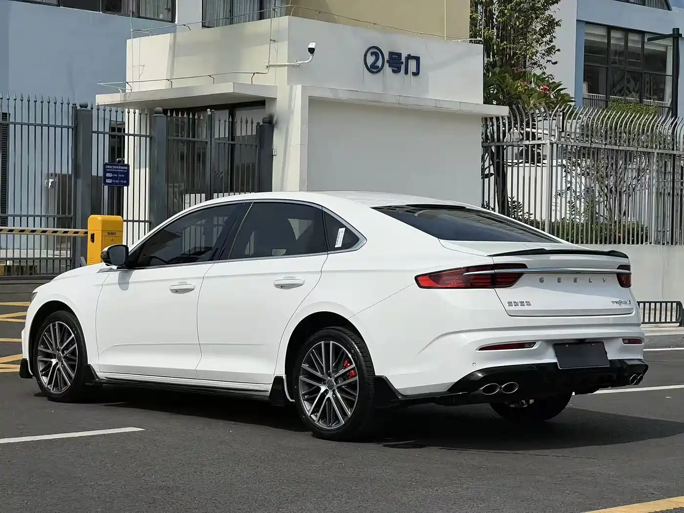 Geely Preface 2024 2023 1.5TD Kunlun Edition
