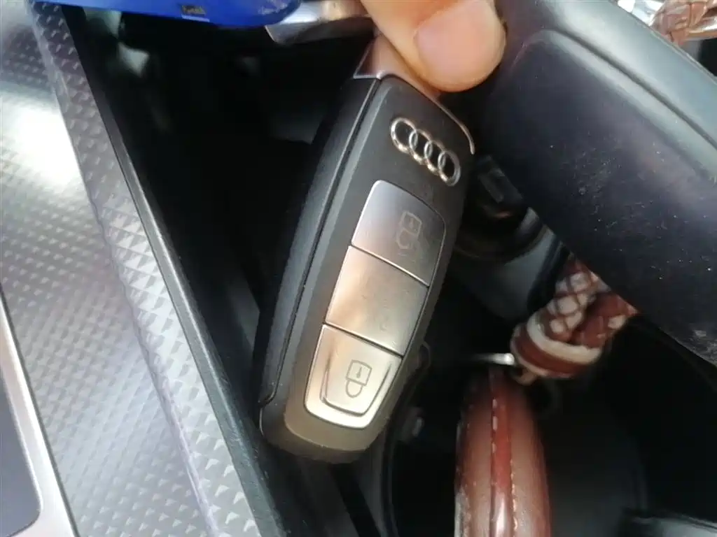 Audi A6L 2020 40 TFSI Luxury Dynamic фото 9