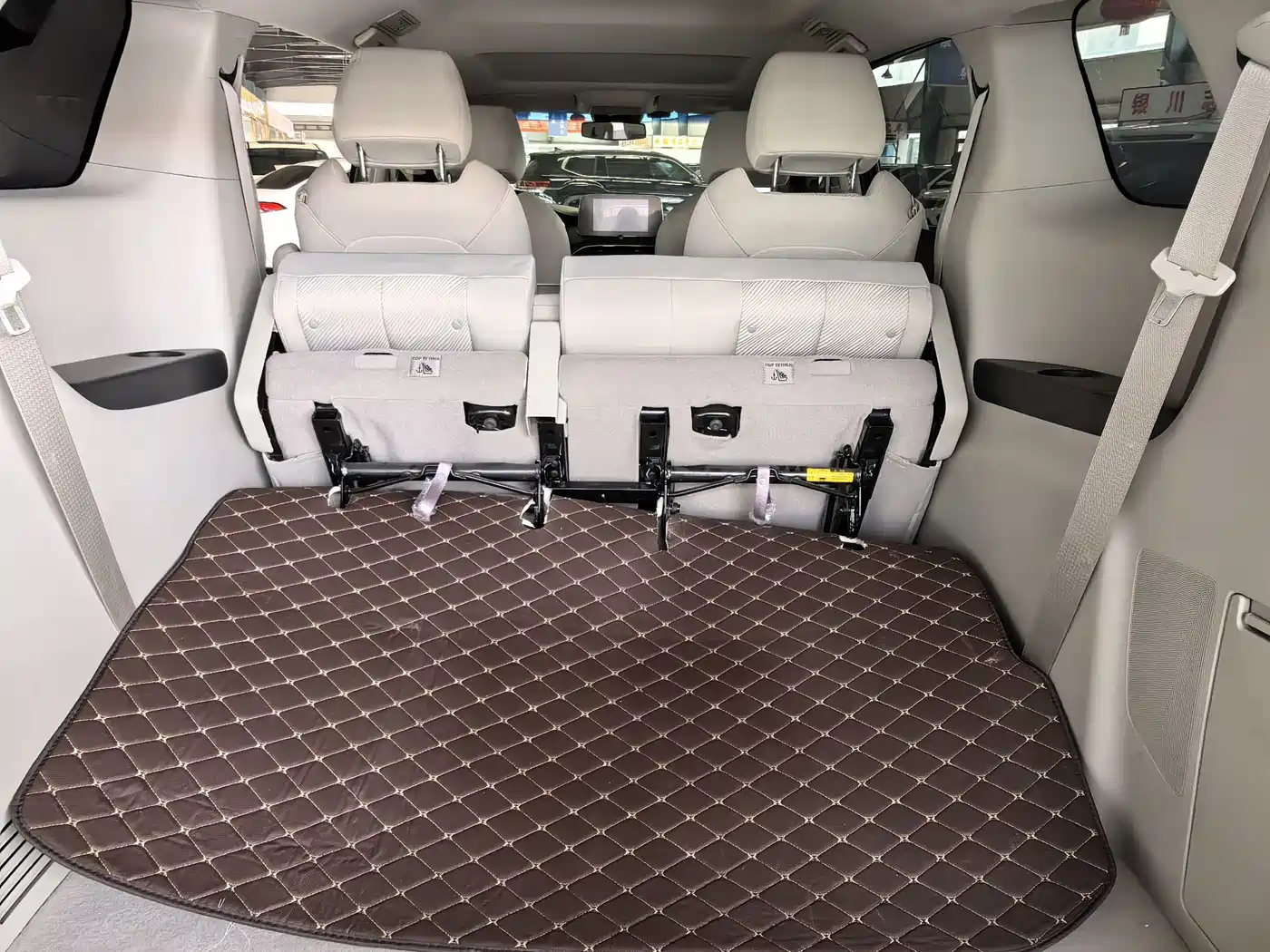 Buick GL8 2023 Model Land Business Class Comfort фото 13
