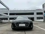 Фото 2 - Audi A7L