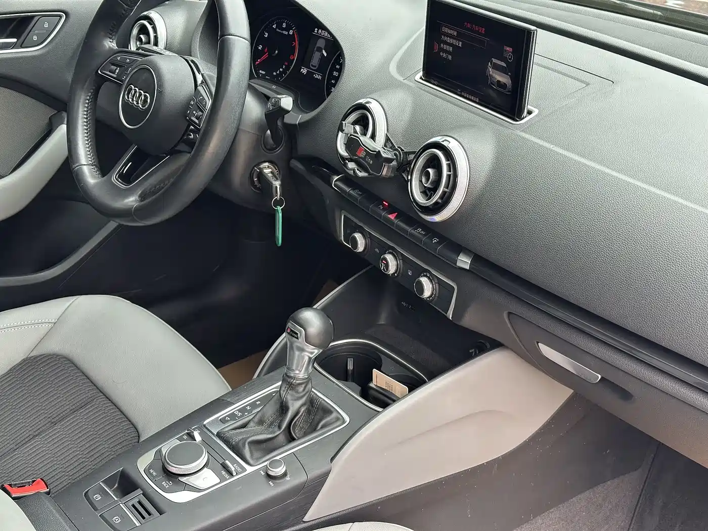 Audi A3 2017 Sportback 35 TFSI Fashion фото 20