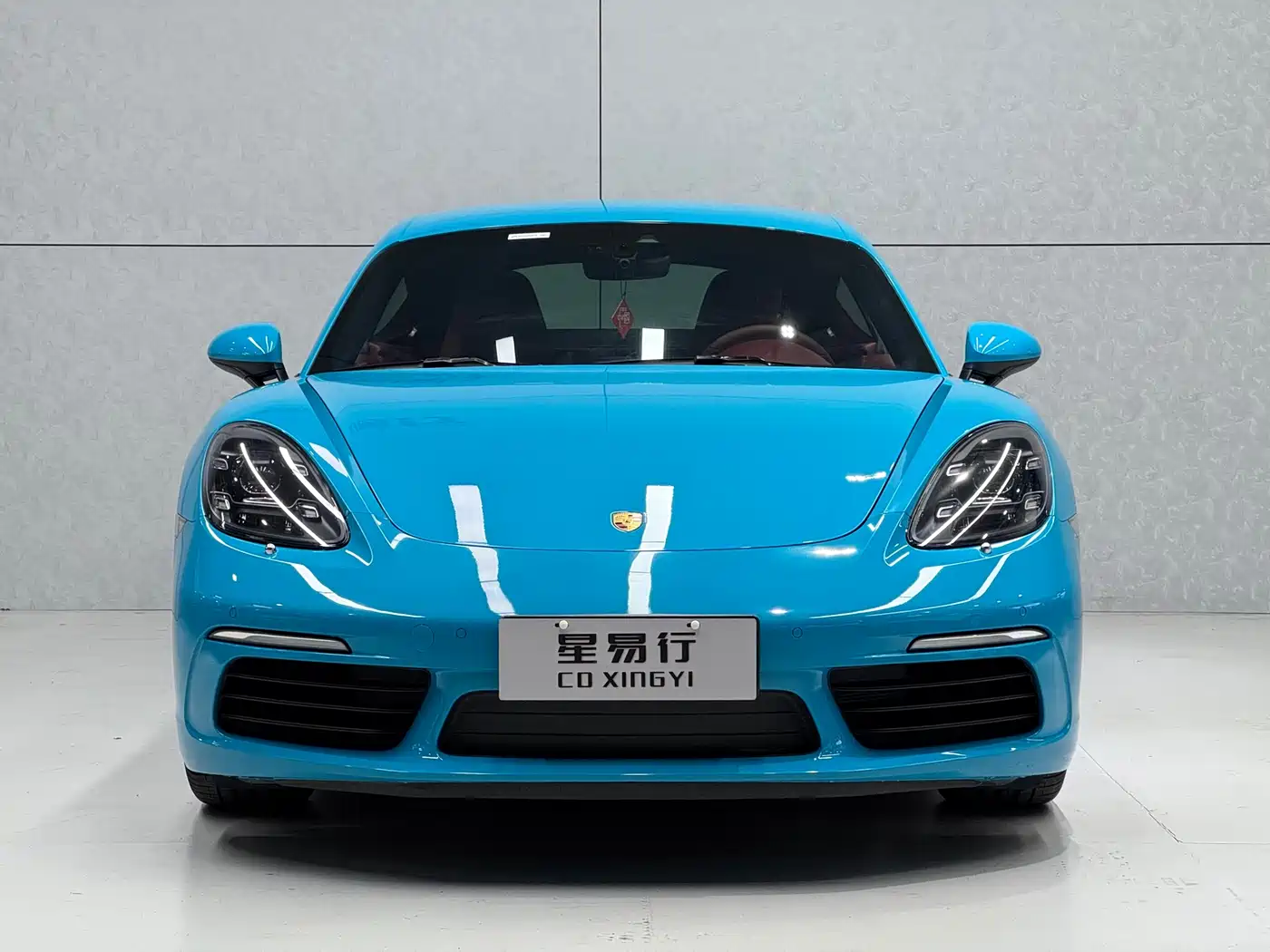 Porsche 718 2018 Cayman 2.0T фото 2