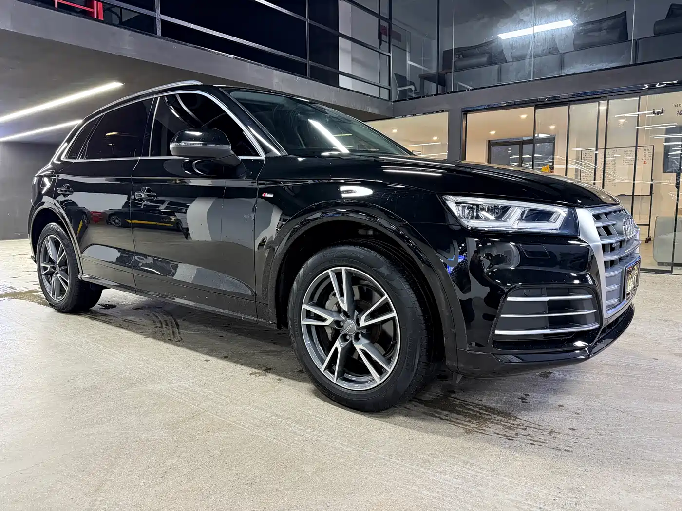 Audi Q5L 2018 40 TFSI Premium Fashion China VI фото 3