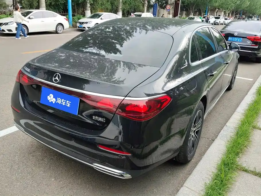 Mercedes-Benz E-Class 2025 Facelift E 260 L 4MATIC фото 3