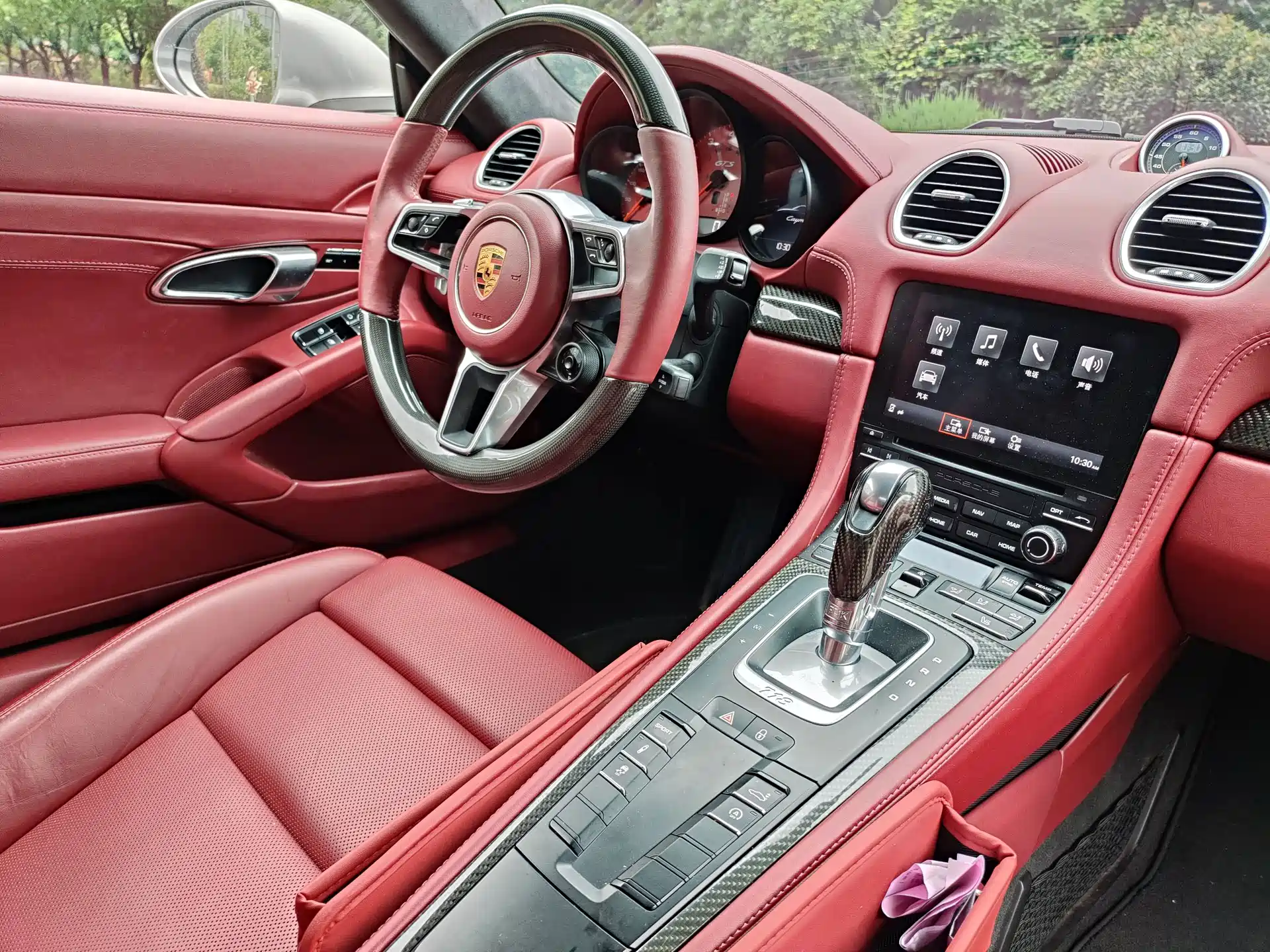 Photo 10 - Porsche 718