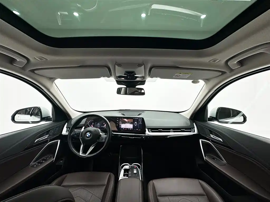 BMW X1 2023 sDrive20Li X Design Package фото 11