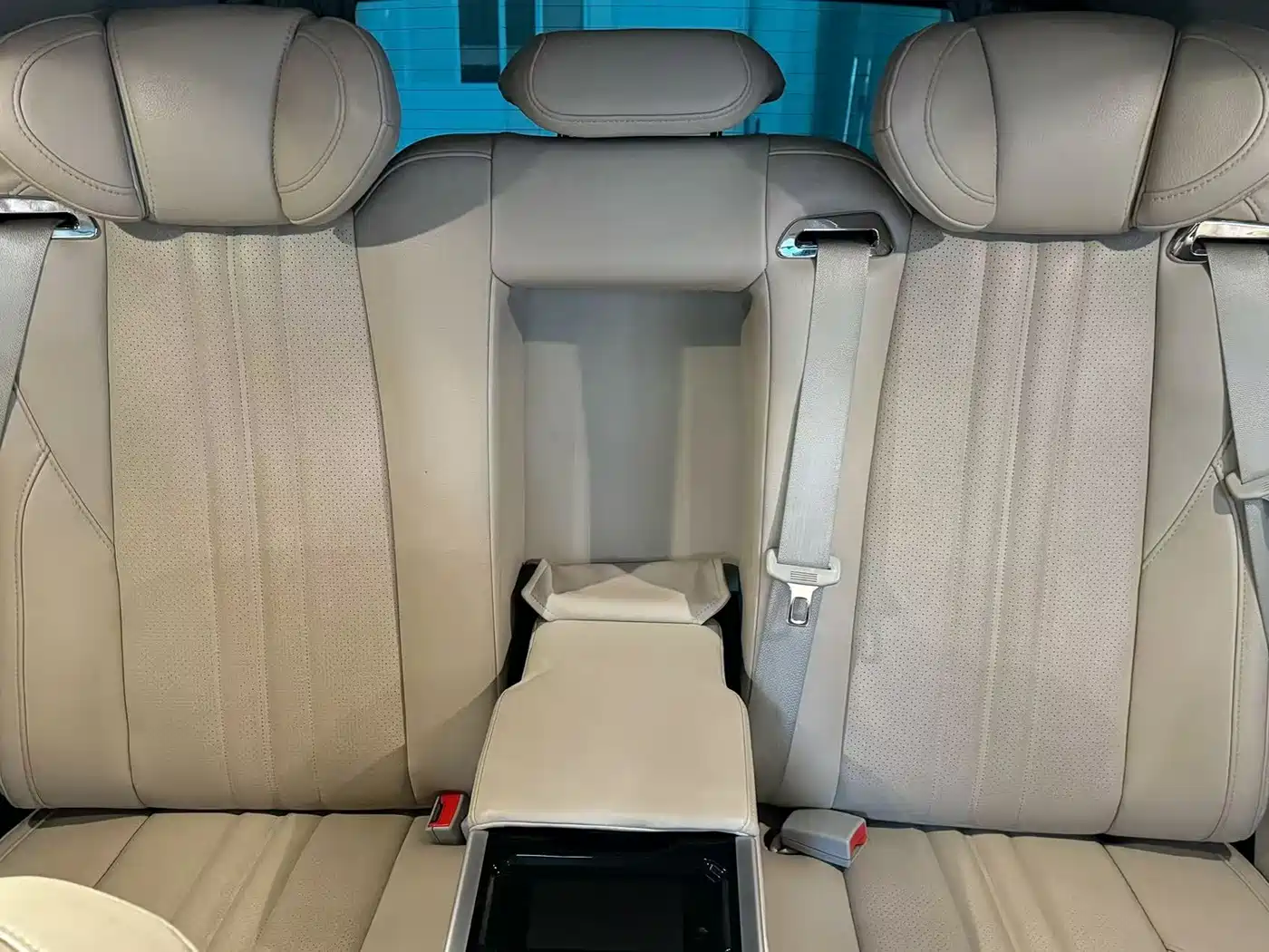 Фото 11 - Mercedes-Benz V-Class