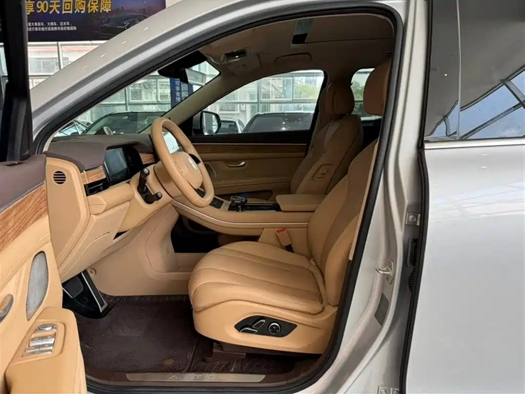 AITO Wenjie AITO M7 2024 Model 1.5T Smart Drive RWD Max 5-Seater фото 5