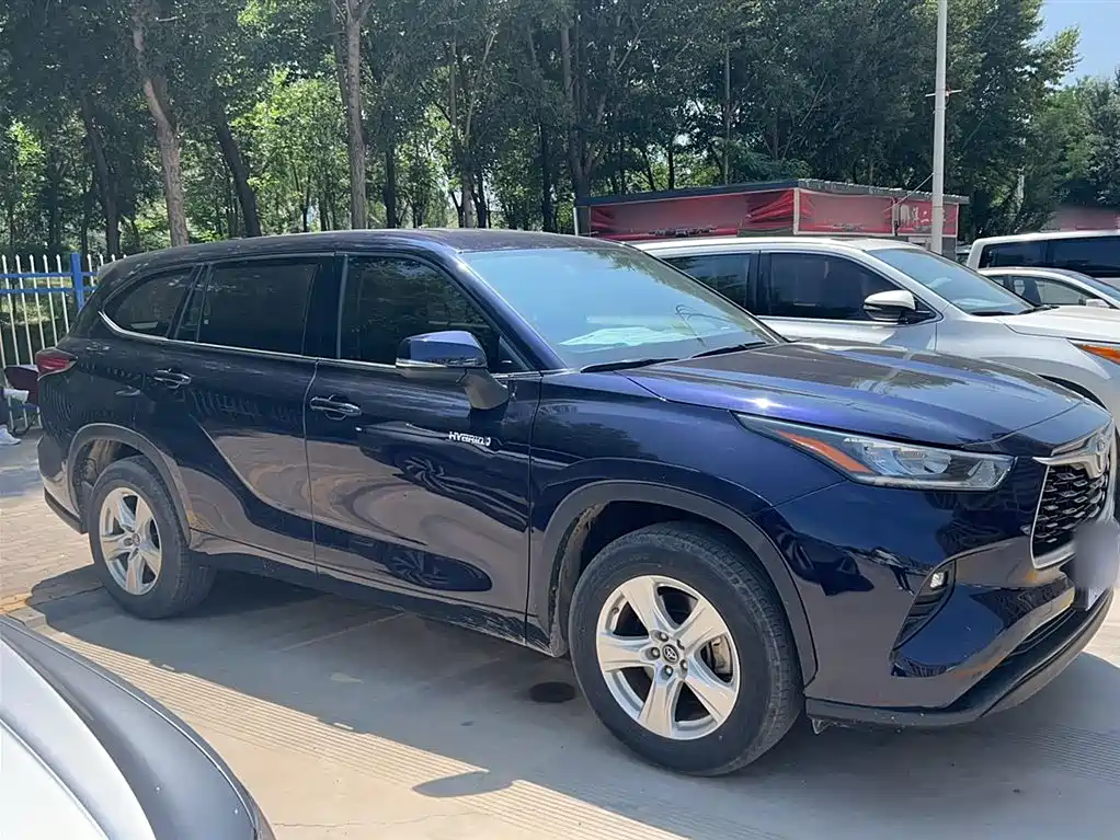 Toyota Highlander 2022 Dual Engine 2.5L 2WD Elite 5-Seater фото 9