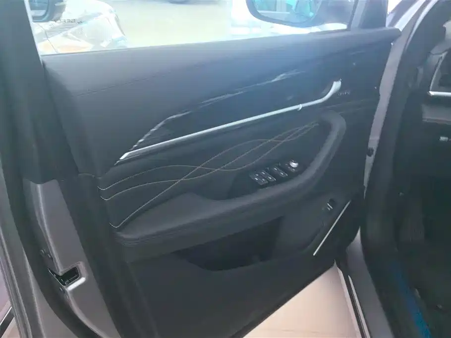 GEELY AUTOMOBILE XINGYUE L