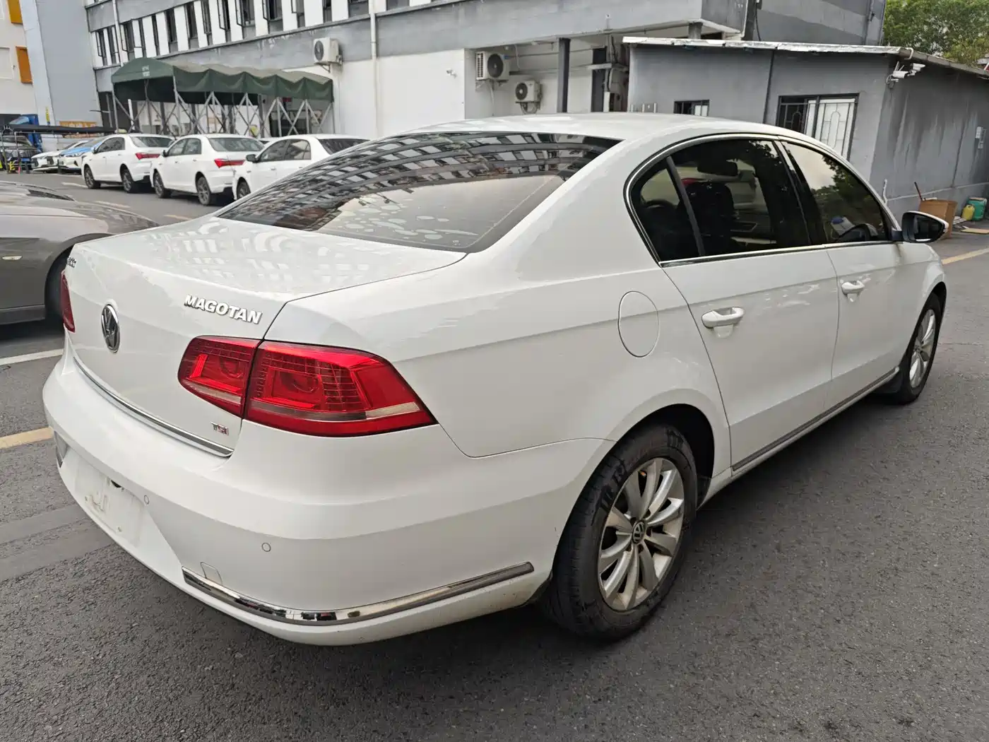 Volkswagen Magotan 2013 1.8TSI Leading фото 5