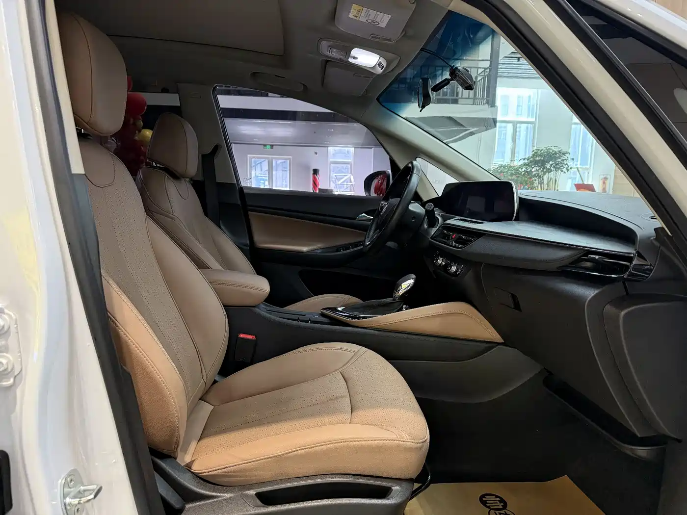 Buick GL6 2021 323T Mild Hybrid Connected Luxury фото 8