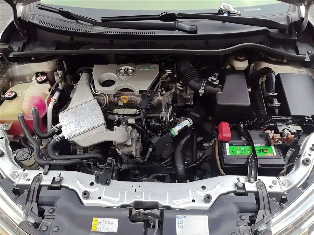 Toyota Corolla 2017 Facelift 1.2T S-CVT GL фото 11