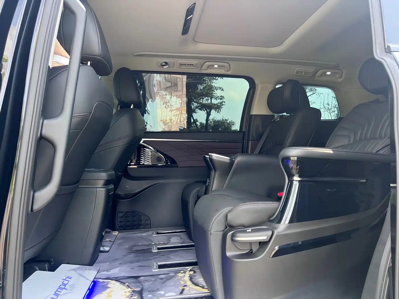 GAC Trumpchi Trumpchi M8 2024 Master Series 400T Premium Edition фото 8