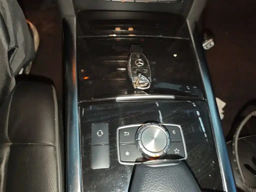 Mercedes-Benz E-Class 2015 E 260 L Sport фото 14