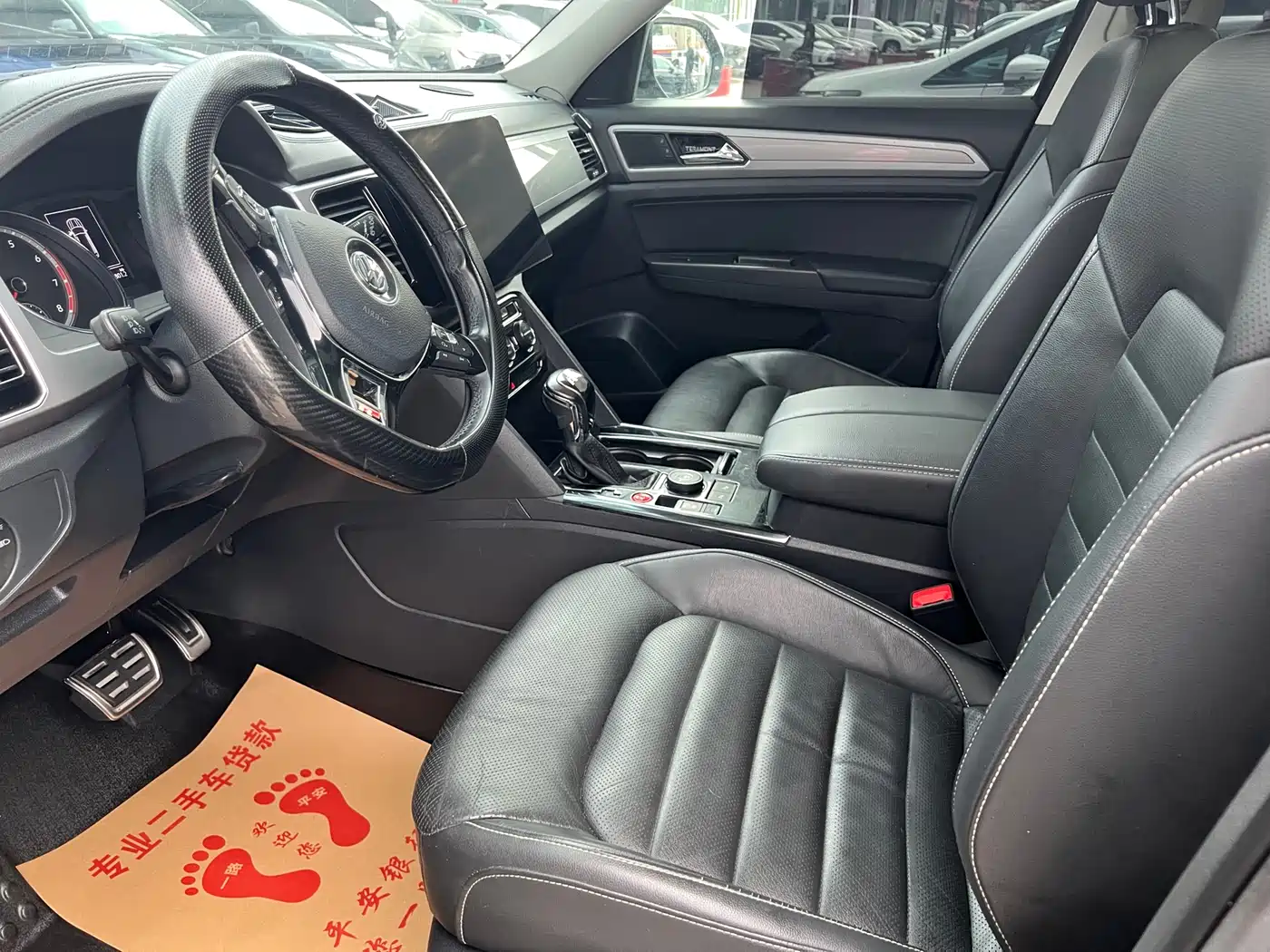 Volkswagen Teramont 2017 530 V6 4WD Luxury Edition фото 15