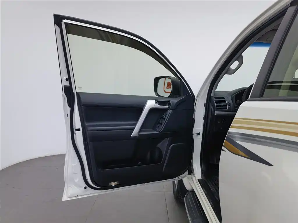 Toyota Prado 2019 3.5L Automatic TX-L Zunxiang Edition with Rear-mounted Spare Tire фото 8