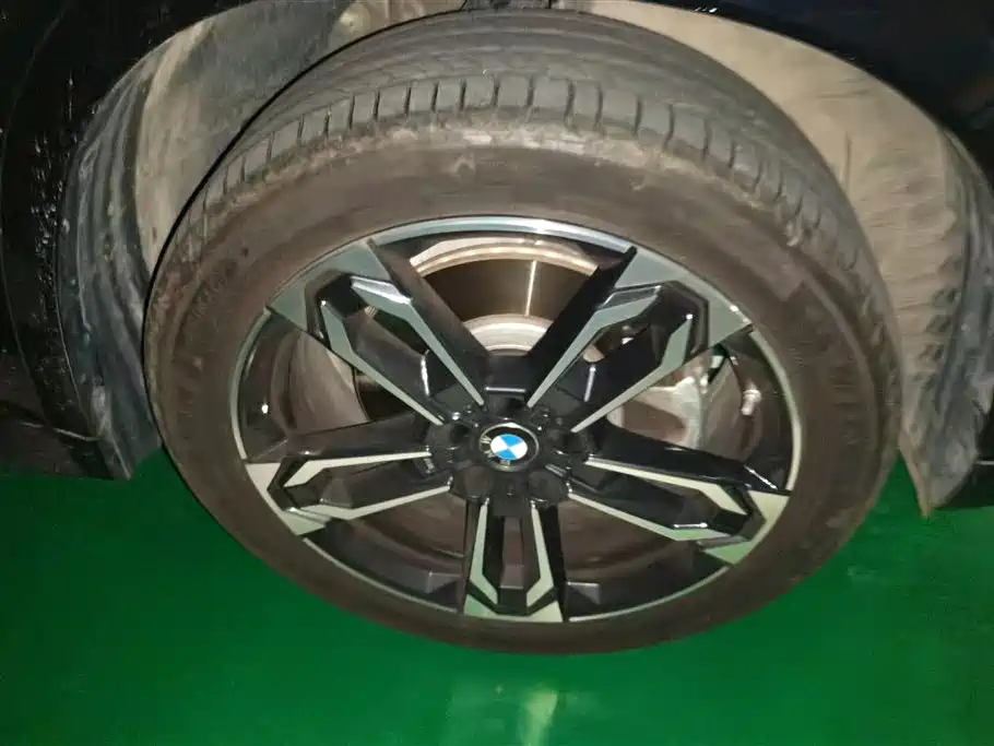 BMW X1 2024 sDrive25Li M Sport Package фото 6