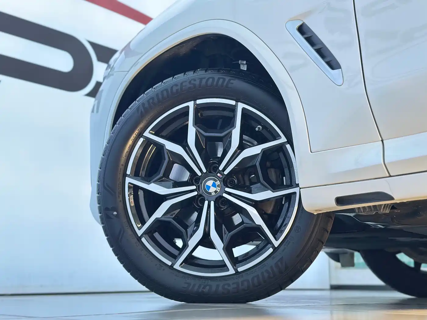 BMW X3 2023 xDrive25i M Sport Package фото 19