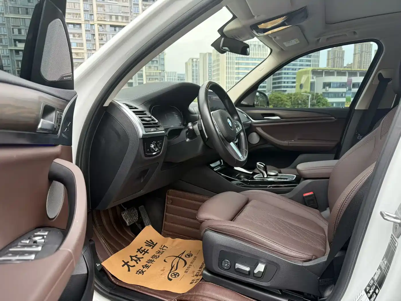 BMW X3 2023 xDrive30i Leading M Night Package фото 7