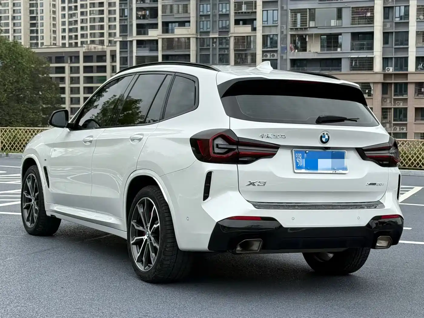 BMW X3 2023 xDrive30i Leading M Night Package фото 4