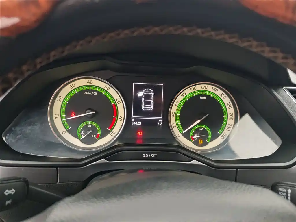 Škoda Superb 2019 TSI280 DSG Comfort Edition фото 12