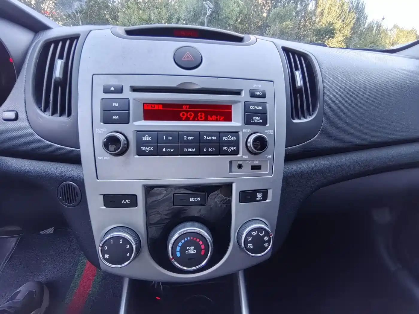 Kia Forte 2015 2014 1.6L MT GL