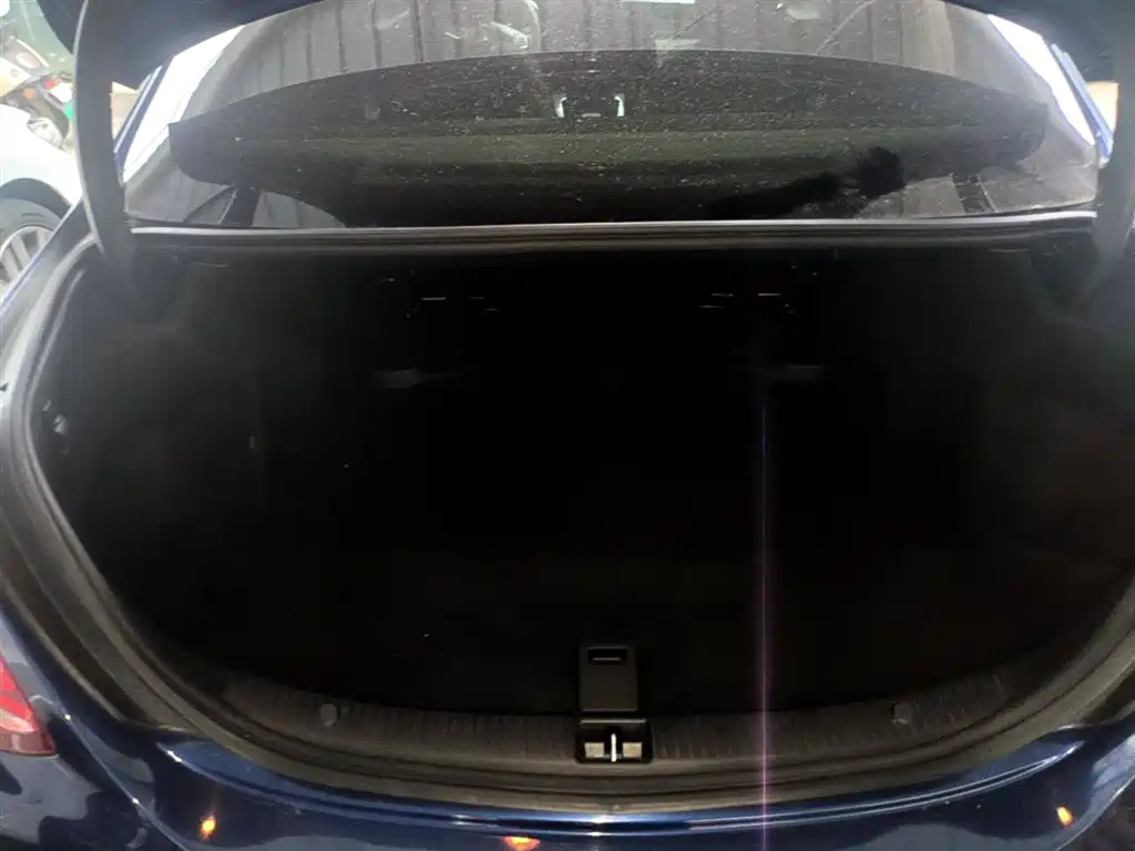 Mercedes-Benz C-Class 2016 C 180 L Sport фото 19