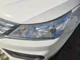 Photo 5 - Baojun 310
