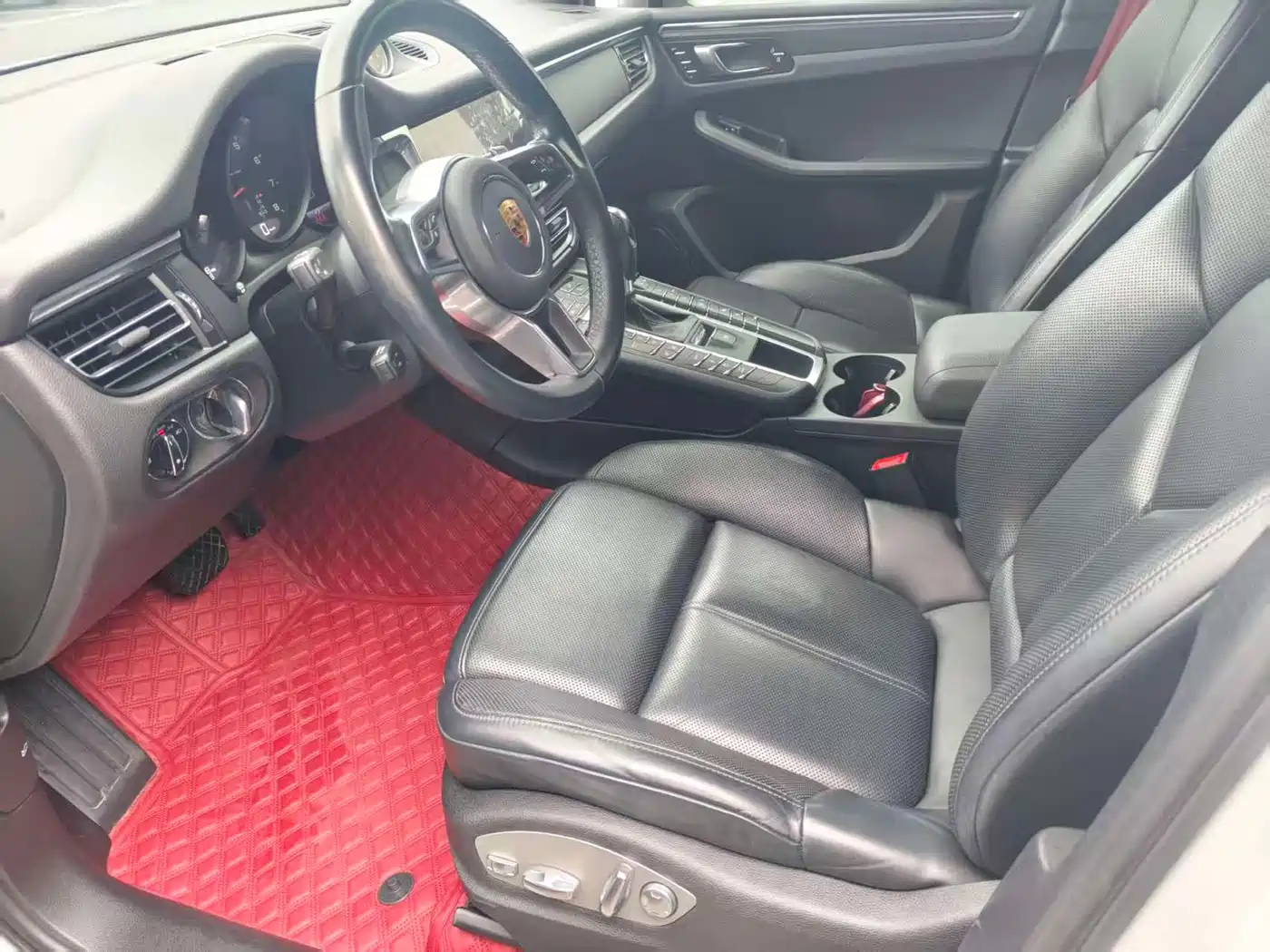 Porsche Macan 2021 Macan 2.0T фото 8