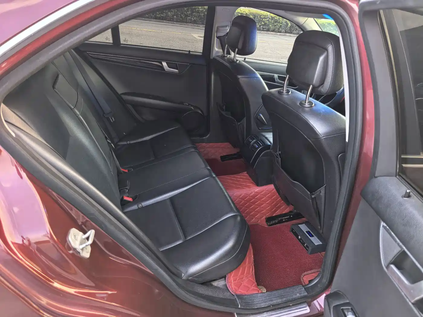 Mercedes-Benz C-Class 2013 C 180 Classic Grand Edition фото 7