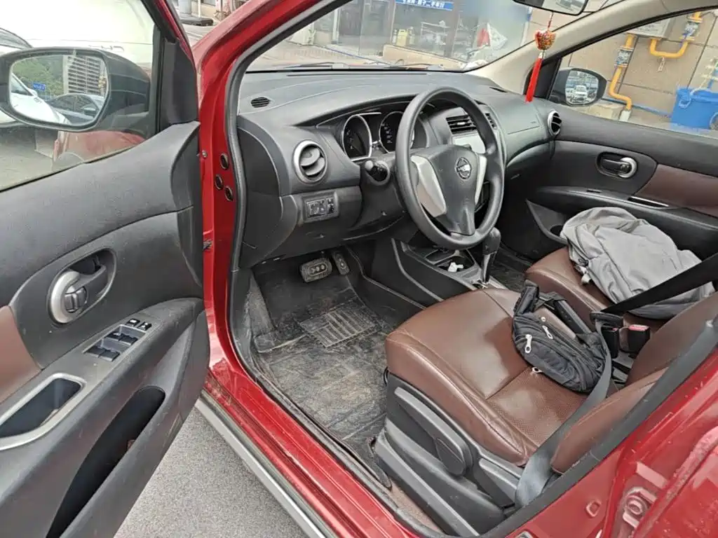 Nissan Livina 2015 2015 Jingrui 1.6XV CVT Cool Edition
