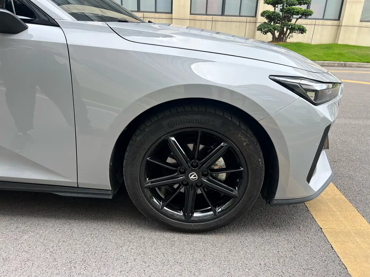 CHANGAN UNI-V