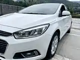 Photo 3 - Chevrolet Cruze