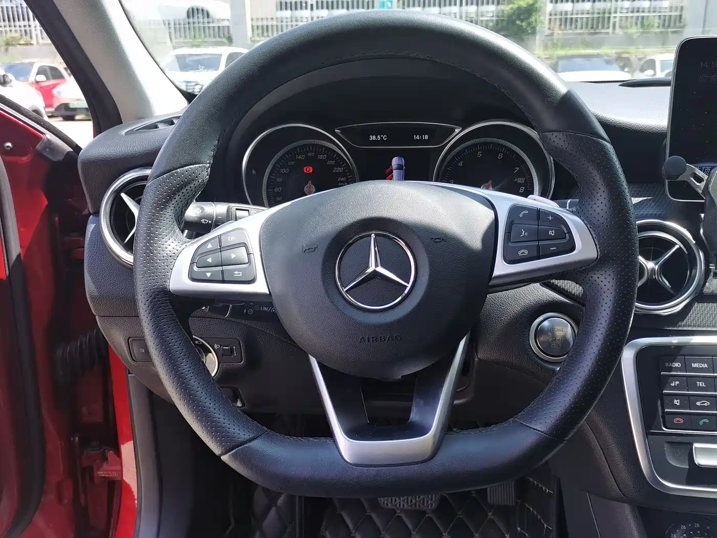 Mercedes-Benz GLA 2019 GLA 200 Dynamic фото 10