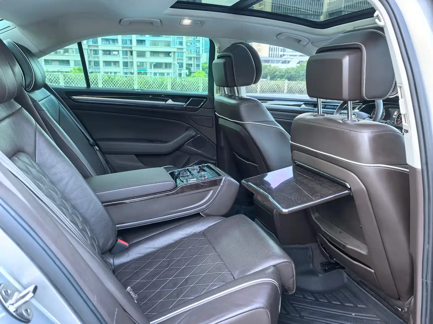 Volkswagen Phideon 2018 380TSI 2WD Flagship Edition фото 12